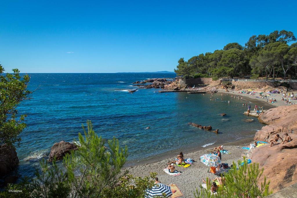 Villa le Hameau - Cap Esterel  Saint-Raphaël Extérieur photo