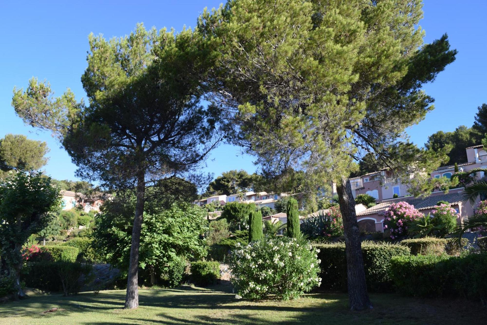 Villa le Hameau - Cap Esterel  Saint-Raphaël Extérieur photo