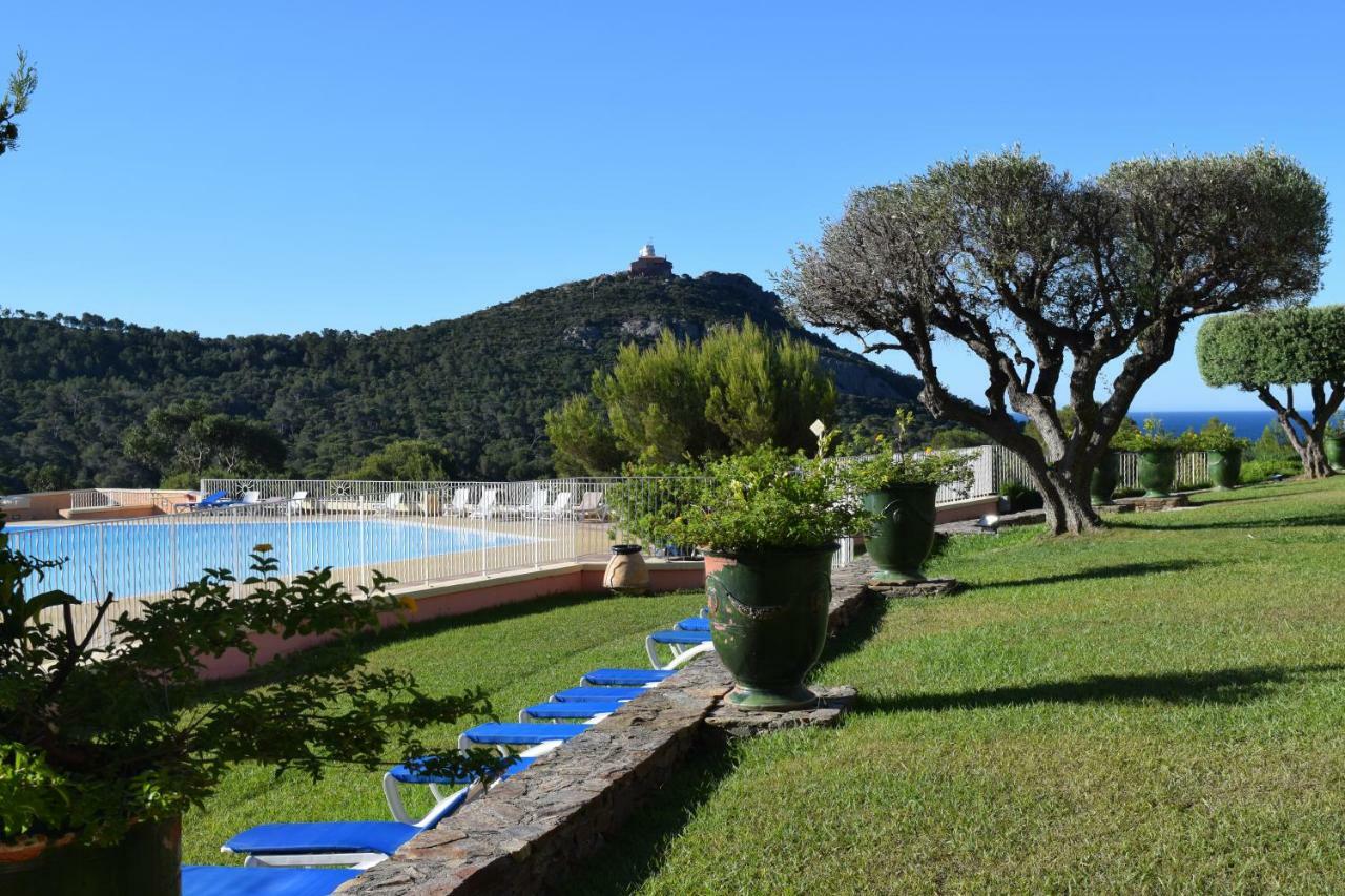 Villa le Hameau - Cap Esterel  Saint-Raphaël Extérieur photo