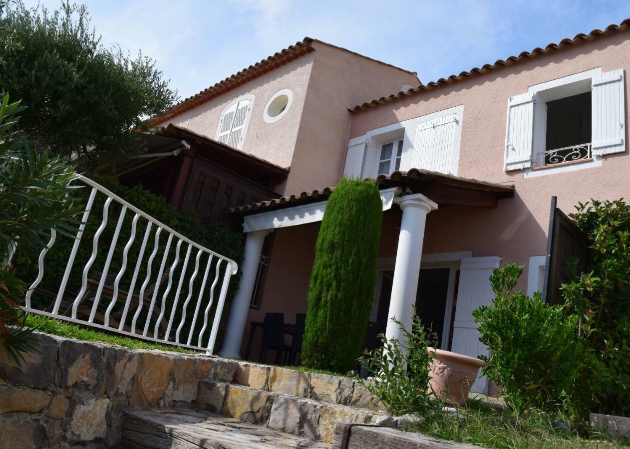 Villa le Hameau - Cap Esterel  Saint-Raphaël Extérieur photo